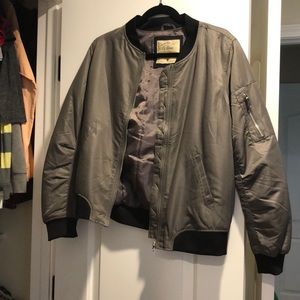 Bomber jacket
